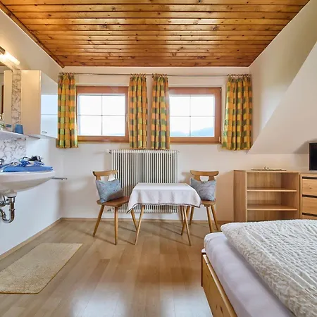 Krapflhof 公寓 Weisspriach